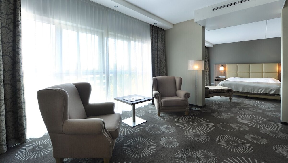 Business Suite