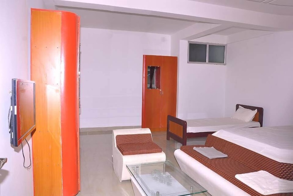 Double Room (Ac) photo 3