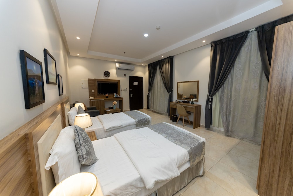 Standard Twin Room - Photo 1