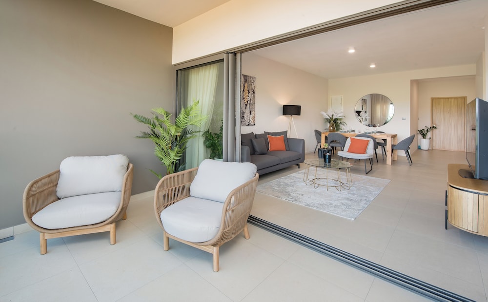 Luxury Apartment, Mountain View photo 3