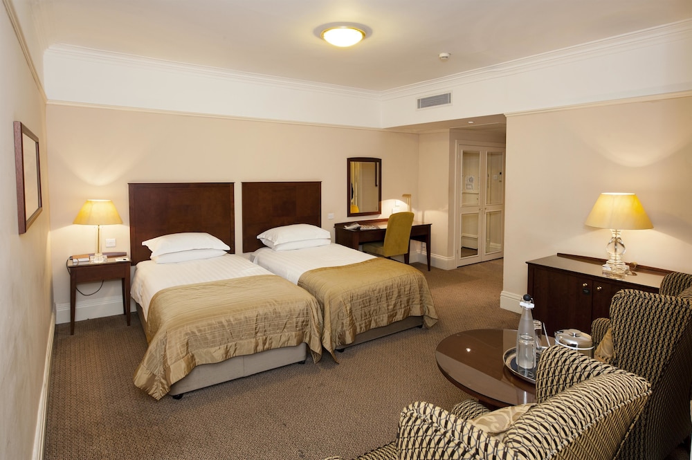 Standard Room, 2 Twin Beds - Photo 4