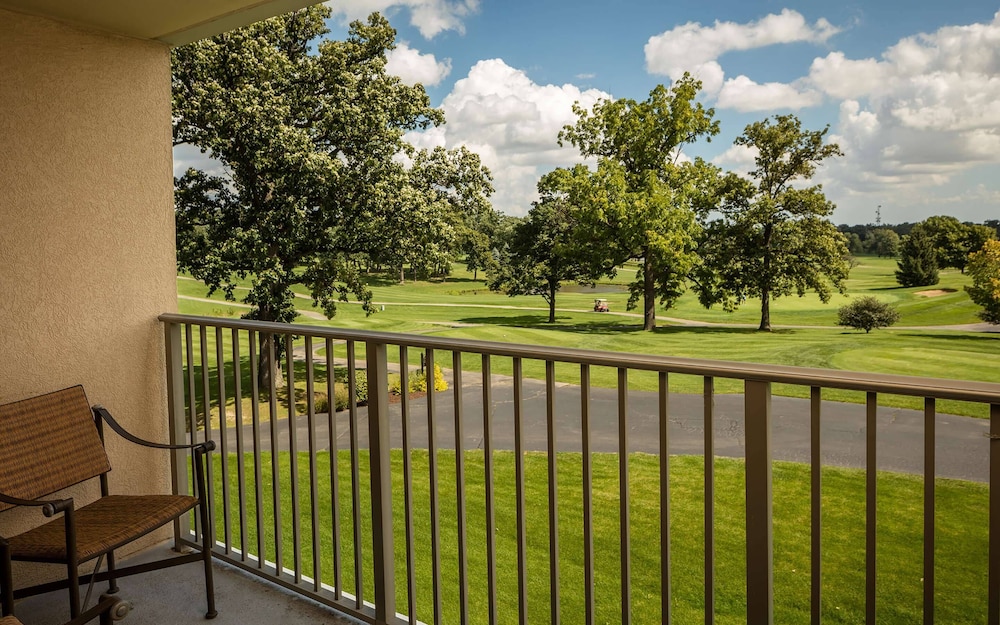 The Standard - Accessible Golf View (Single King) - Photo 8