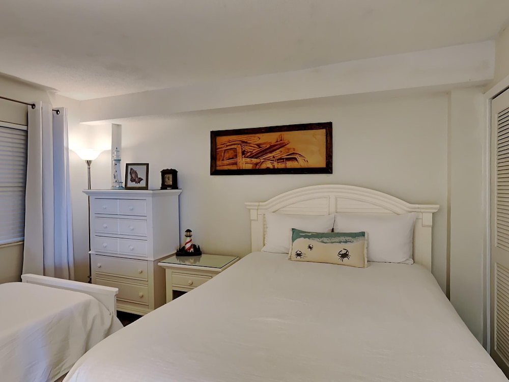 Condo, Multiple Beds, Patio, Ocean View (#109 - No Pets Allowed) photo 1