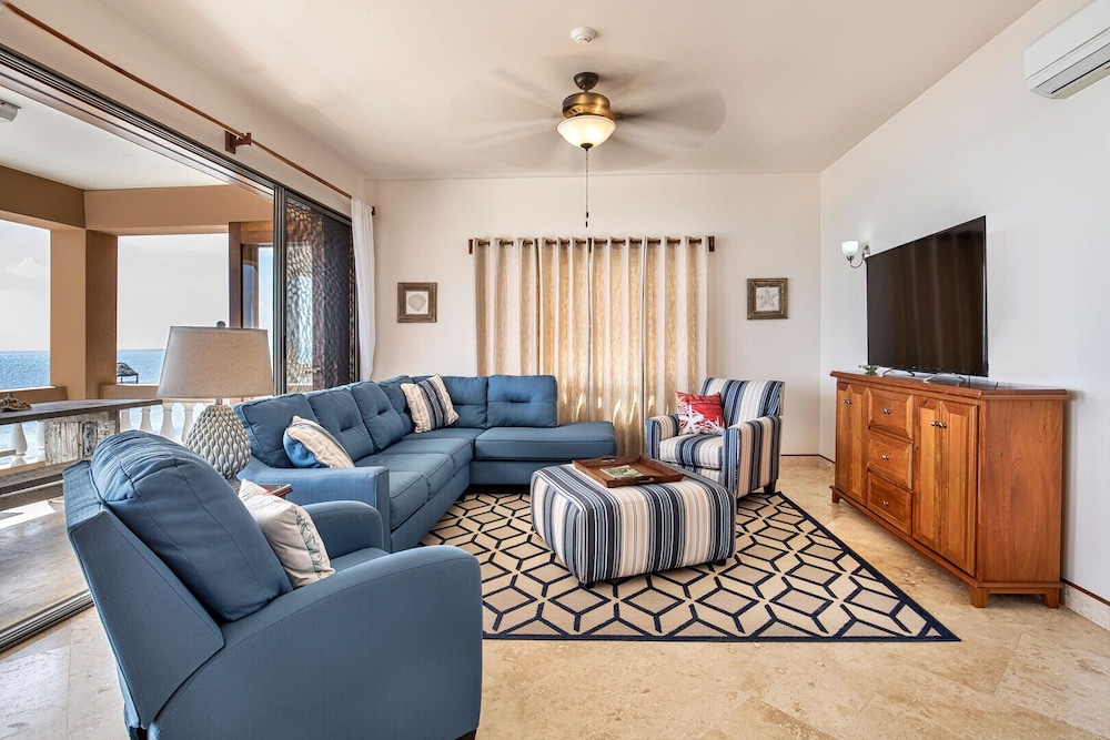 Comfort Condo photo 1