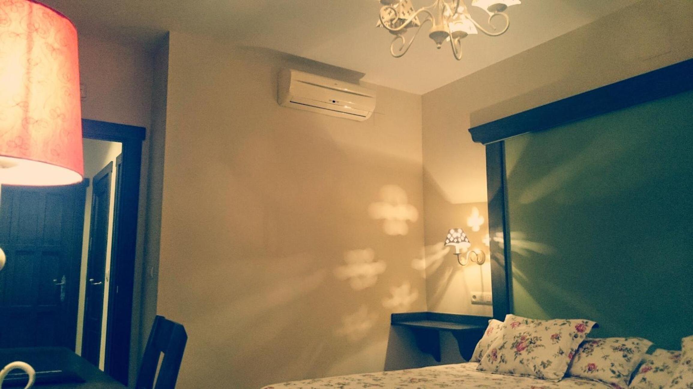 Double or Twin Room photo 2