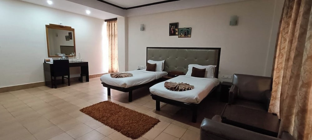 Premier Twin Room, 1 Bedroom photo 3