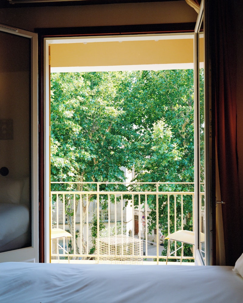 Double Room (Double Balcony) photo 3