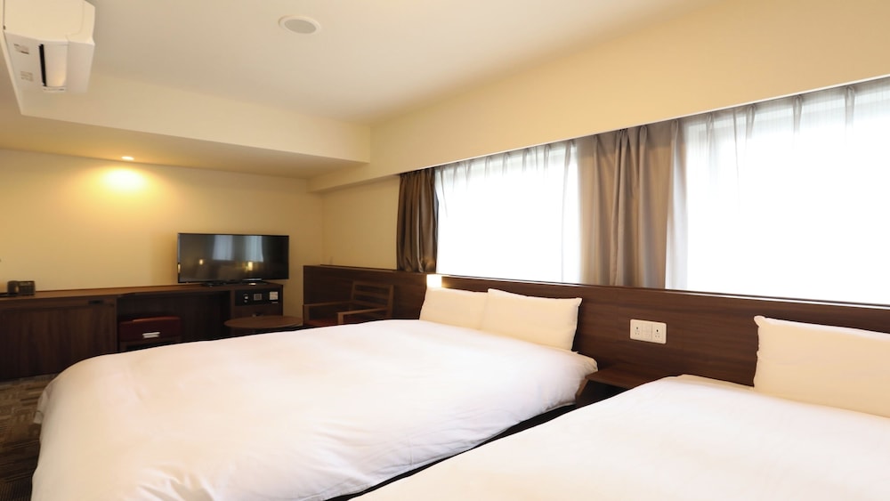 Family Twin Room, Non Smoking (No Cleaning Service)