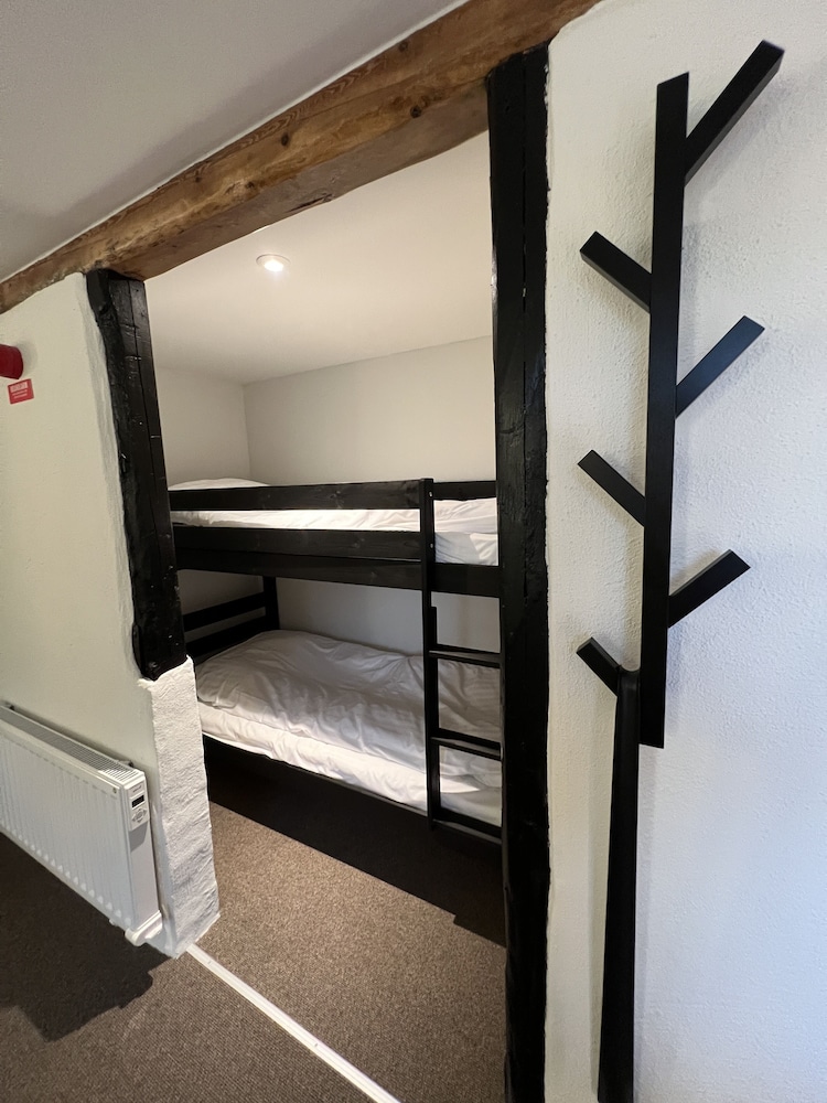 Family Quadruple Room photo 2