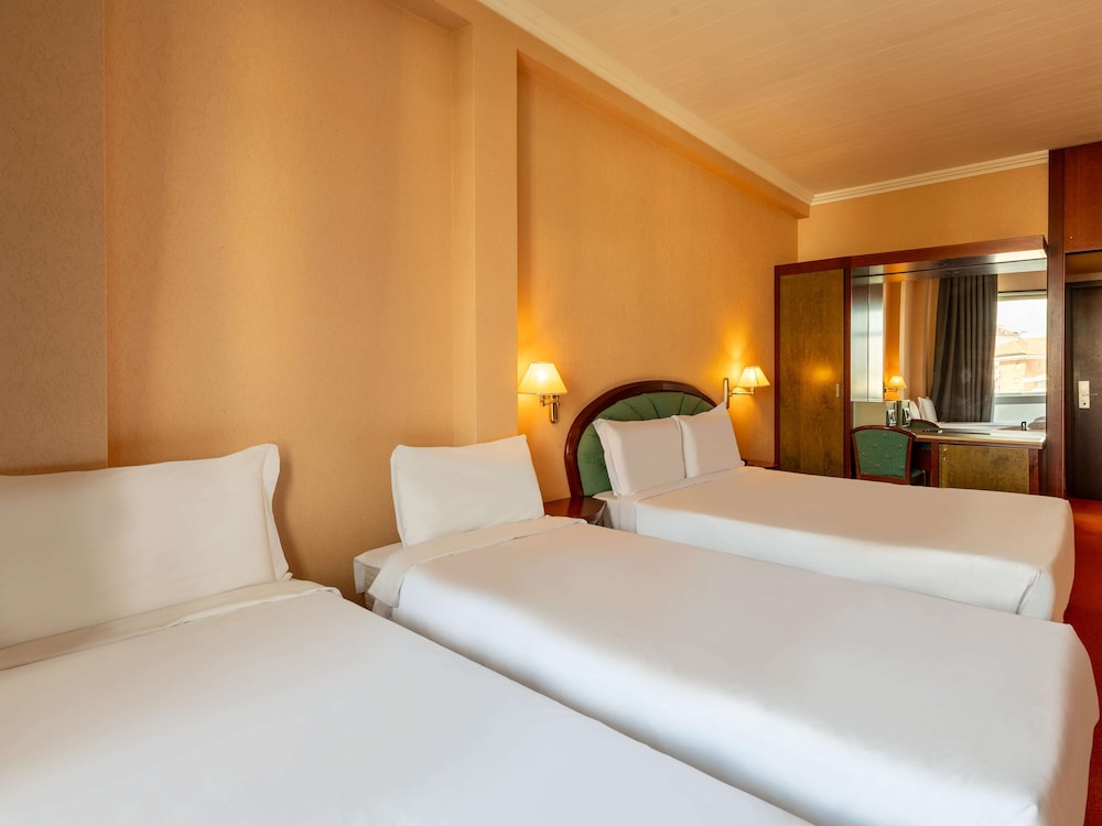 Standard Quadruple Room - Photo 7