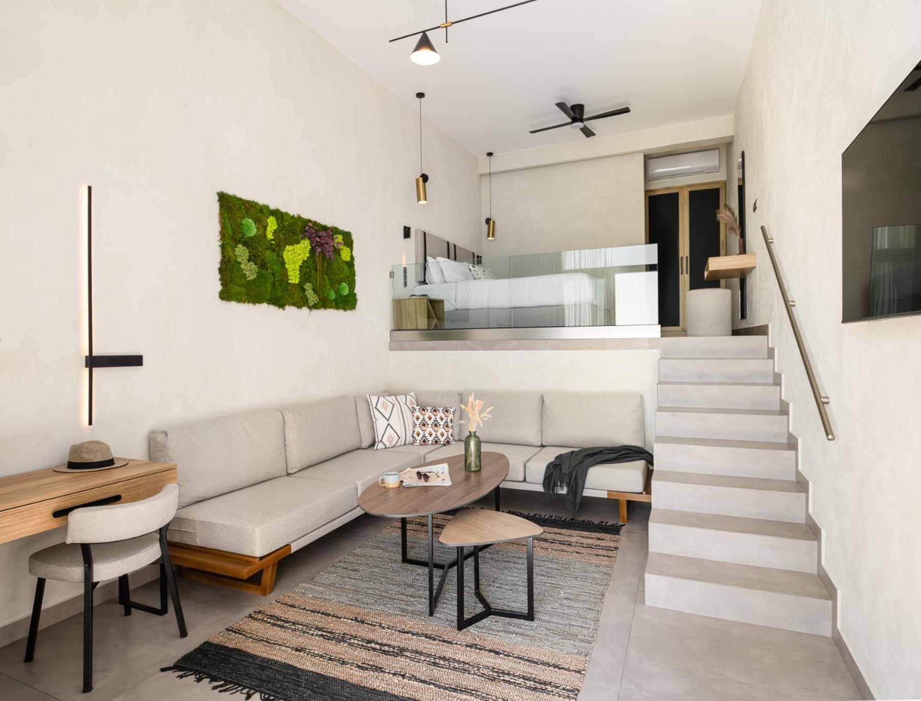 Queen Suite with Sea View