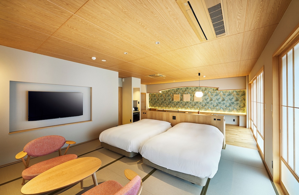 Deluxe Room - Temple View, Non Smoking - Photo 1