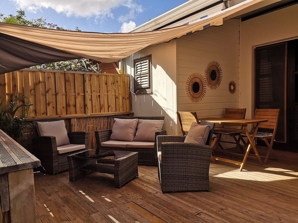 Family Bungalow, Multiple Beds, Kitchenette, Partial Sea View photo 1