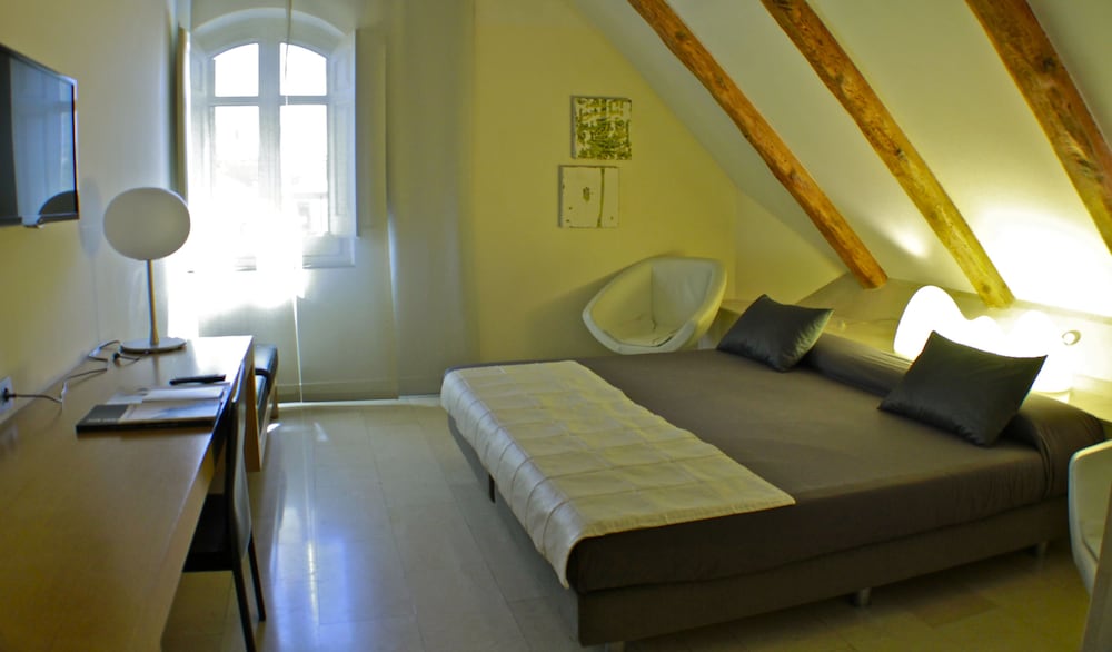 Superior Double Room - Photo 8