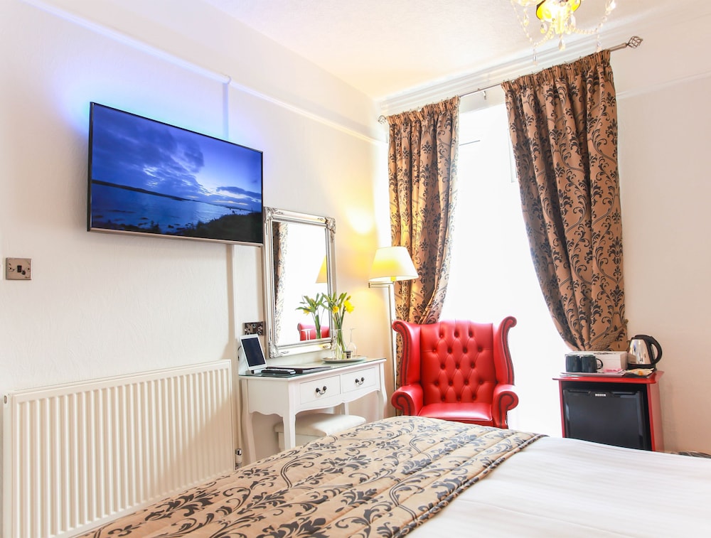 Double Room (Room 1 -  Ground Floor) photo 2