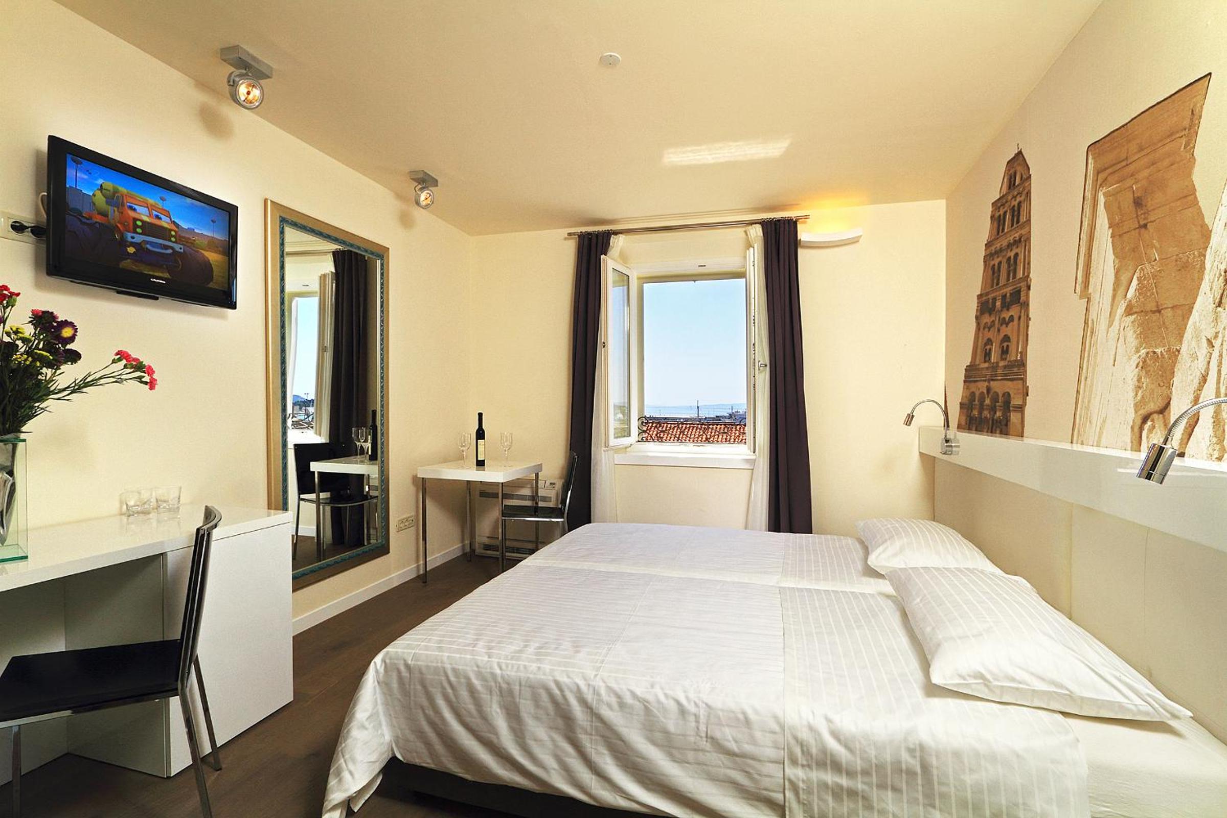 Superior Double Room with Sea View photo 1