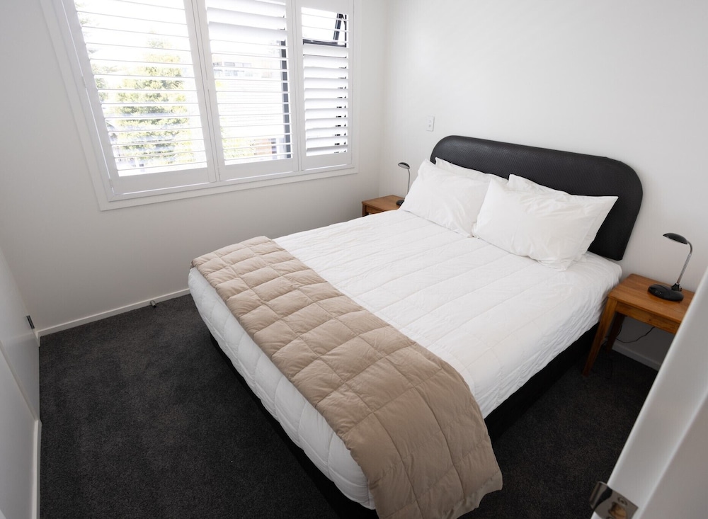 Premium Apartment, 2 Bedrooms, Beach View photo 2