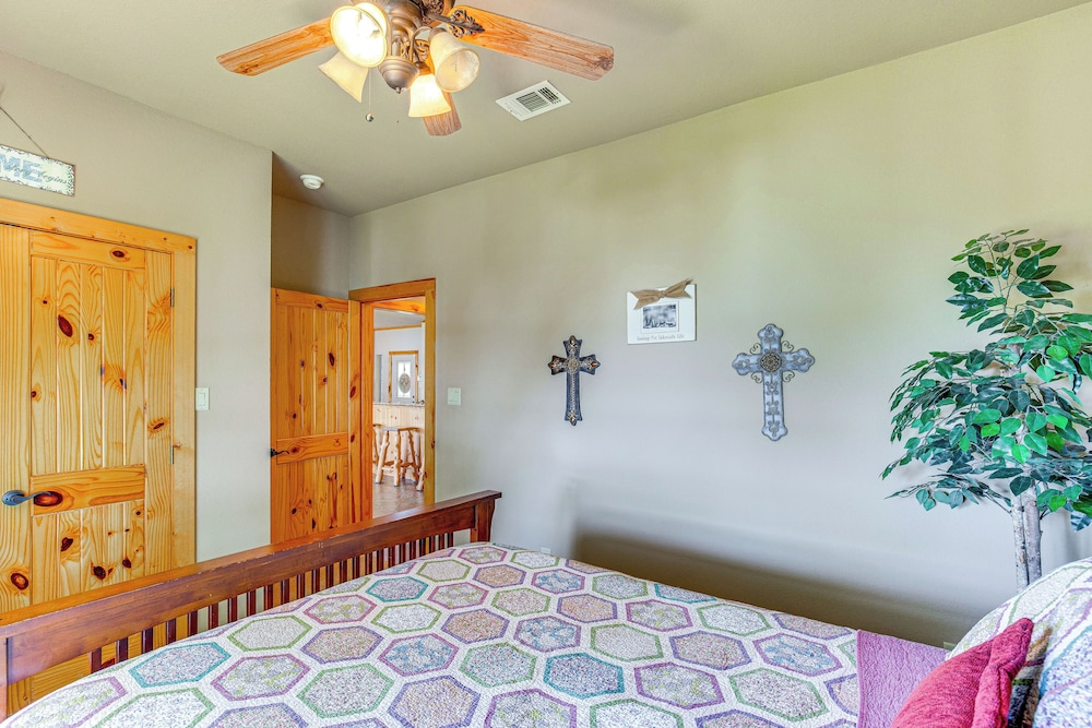 House (4 Bedrooms) photo 3