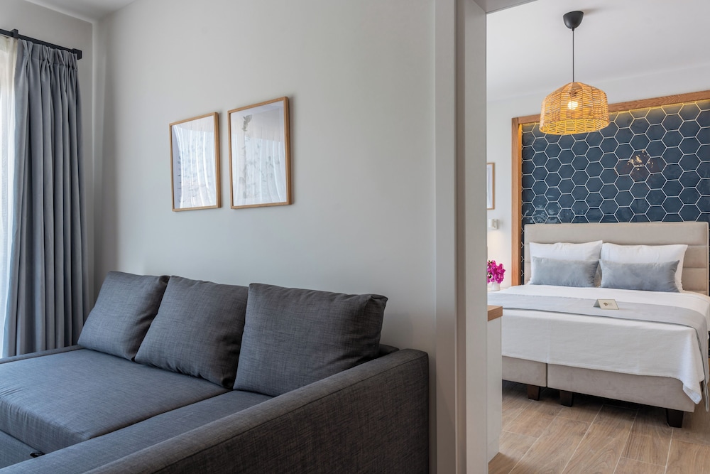 Grand Room photo 1