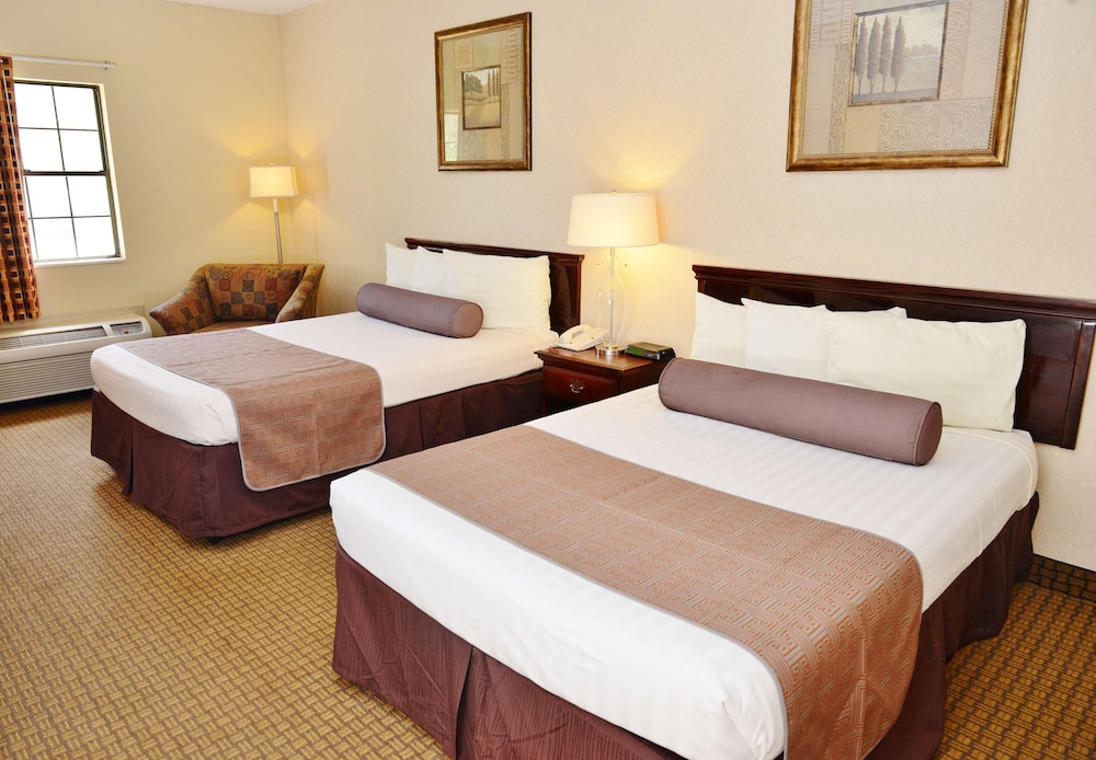 Room, 2 Double Beds, Non Smoking - Photo 1