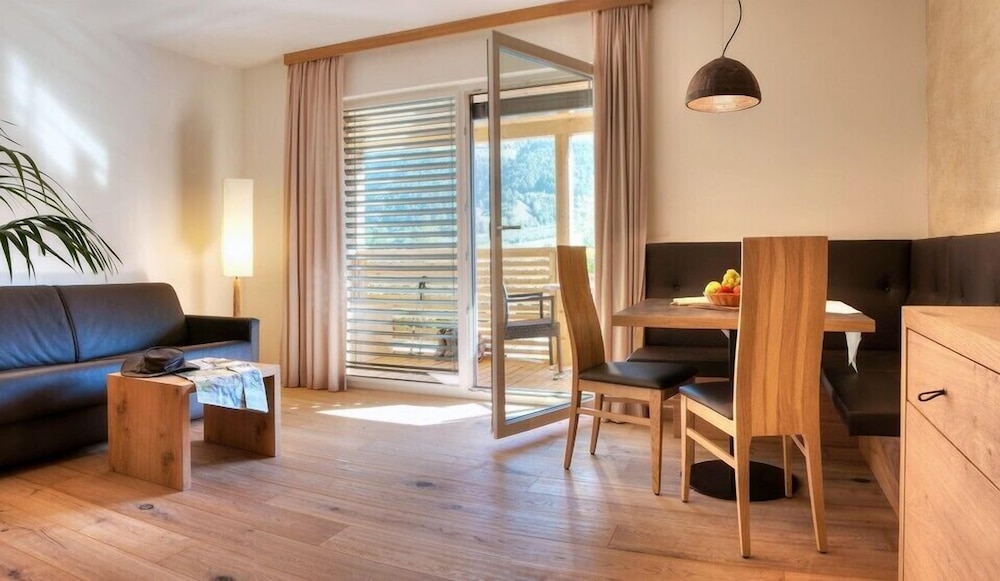 Apartment, 1 Bedroom, Balcony (Gampen) photo 1