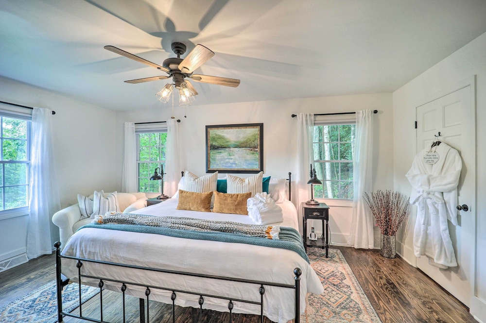 House (4 Bedrooms) photo 2