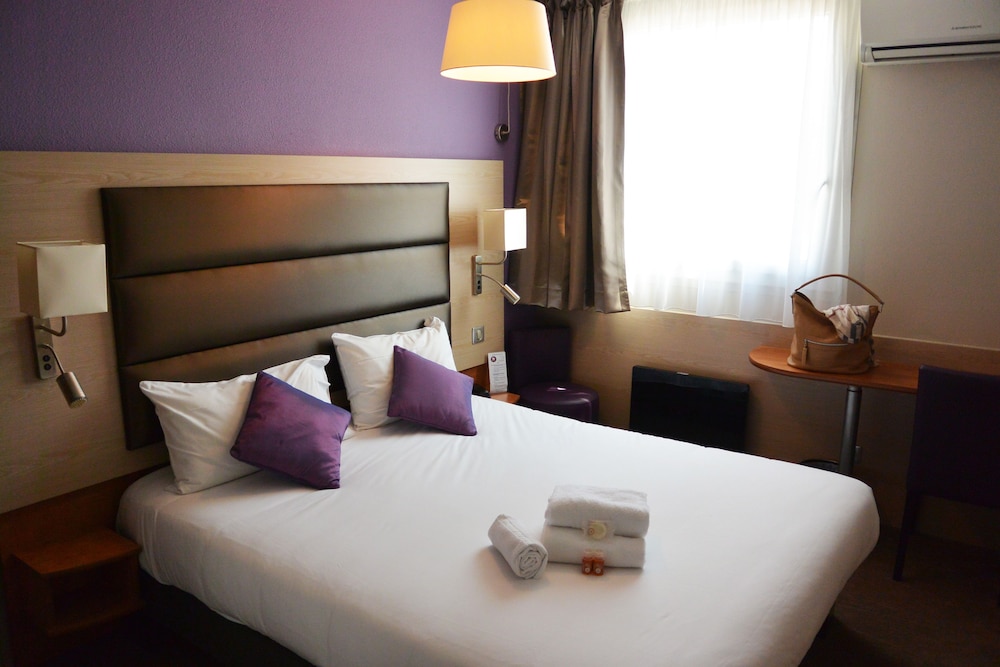 Standard Double or Twin Room photo 1