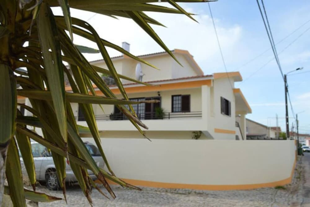 Villa photo 2