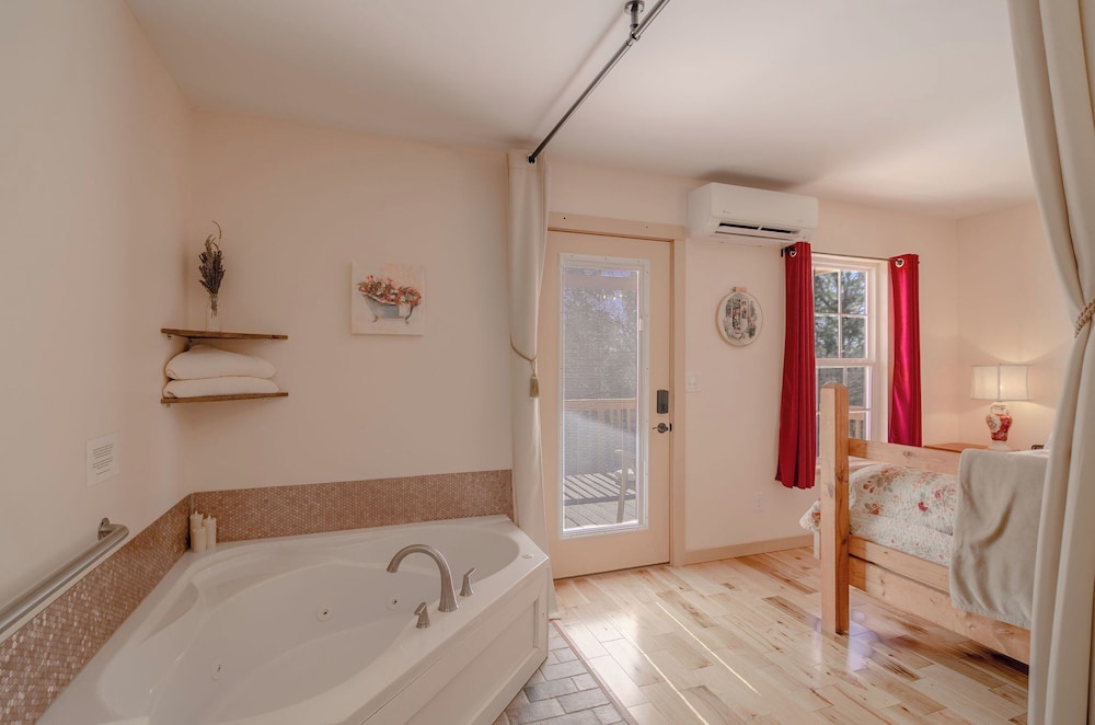 Luxury Double Room, 1 King Bed