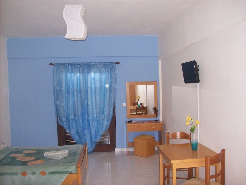 Apartment, Garden View photo 2