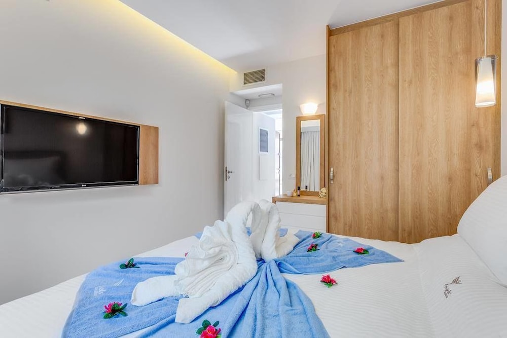 Suite (Gregory) photo 1