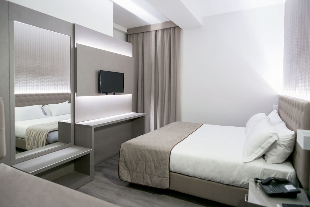 Triple Room - Photo 2