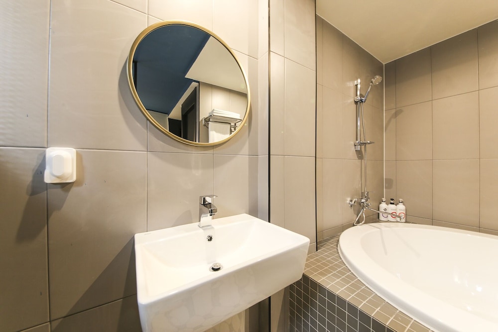 Premium Double Room photo 2