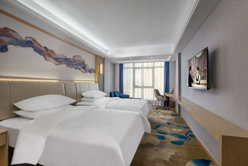 Superior Double Room, City View