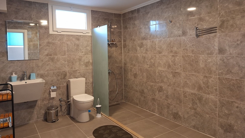 Oda 5 Basic Double Room photo 2