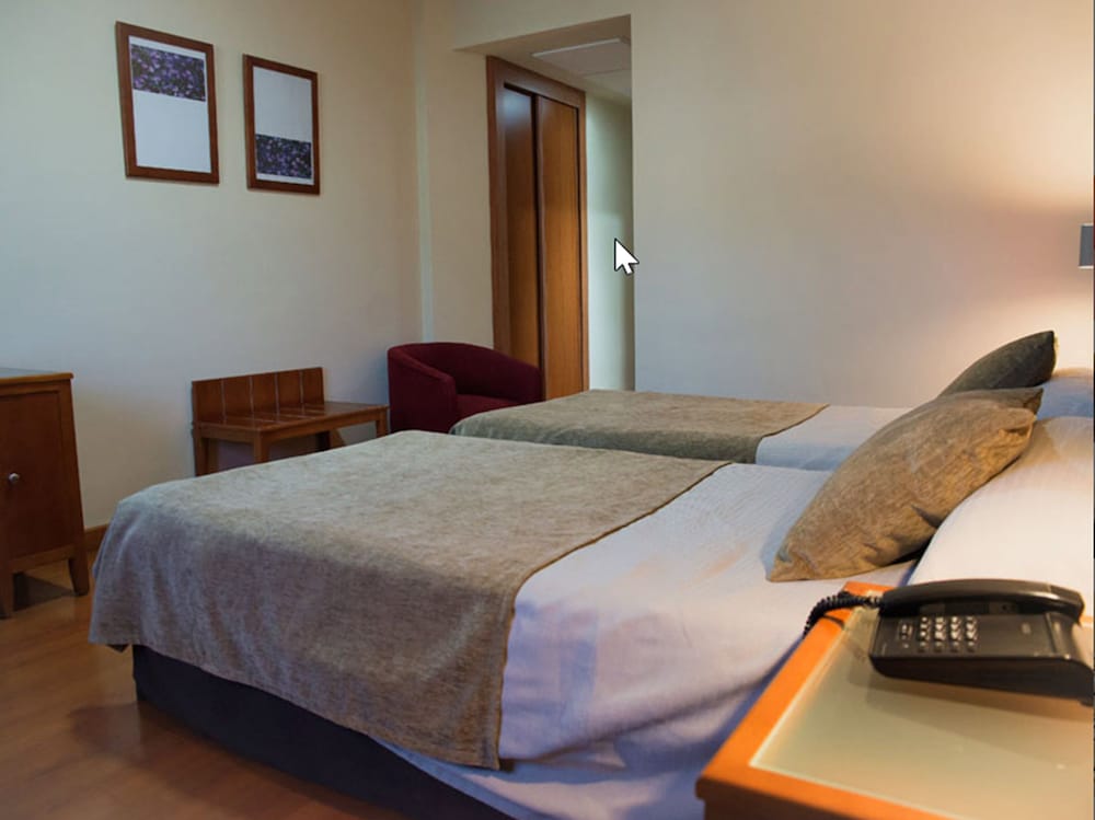 Double Room - Photo 4