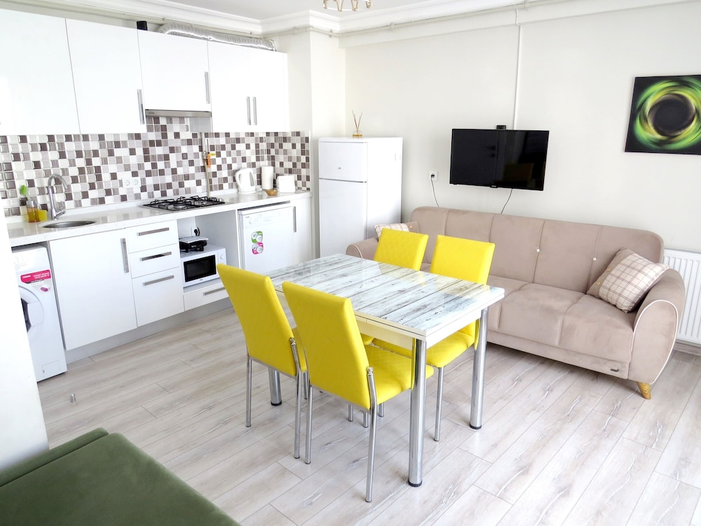 Deluxe Apartment, 2 Bedrooms, Terrace (3rd Floor) photo 2