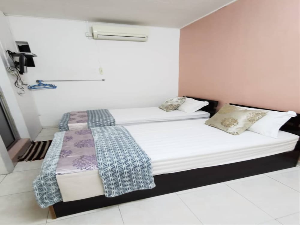 Studio Suite, 2 Twin Beds
