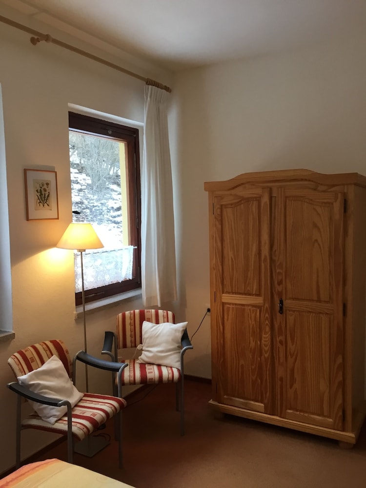 Twin Room photo 2