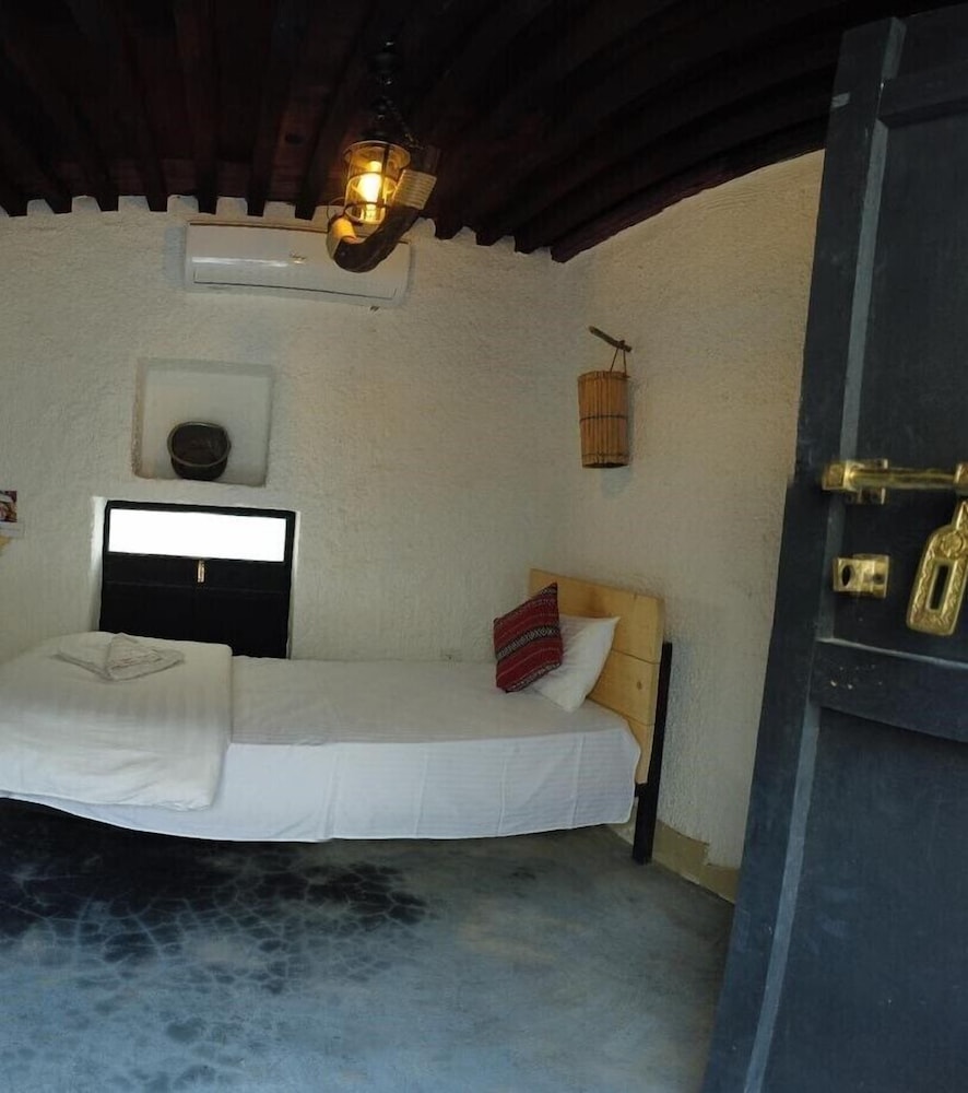 Standard Triple Room - Photo 1