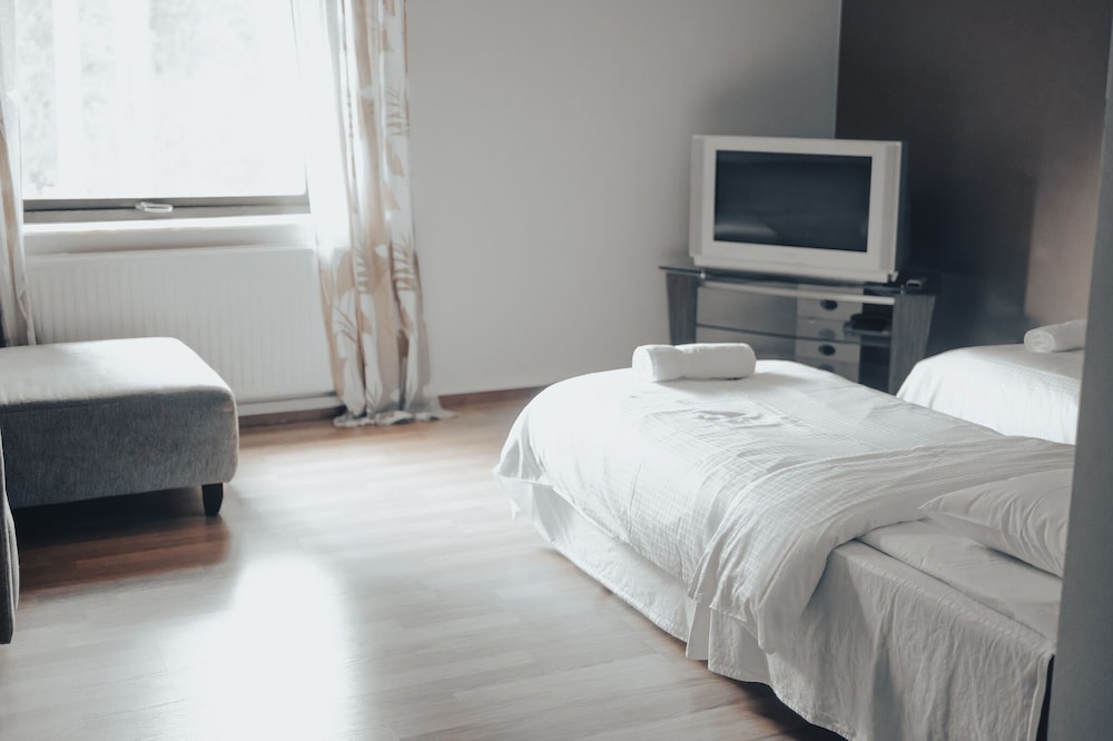Basic Double or Twin Room (1) photo 2