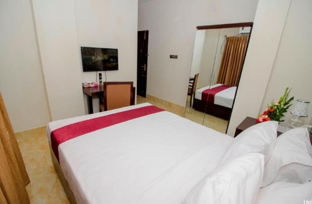 Deluxe Single Room, City View photo 2