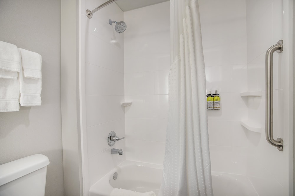 Holiday Inn Express & Suites Tulsa East - Catoosa by IHG, Φωτογραφία 3