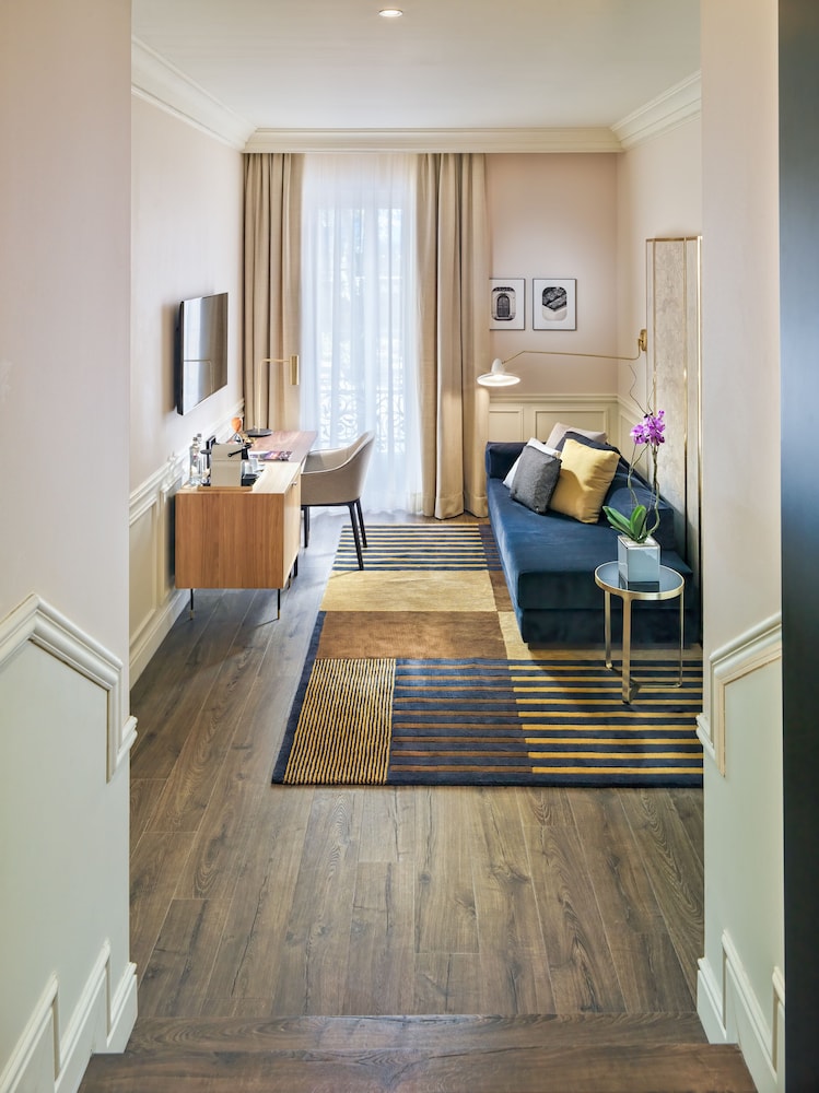 Junior Suite, Bathtub (2 adults)