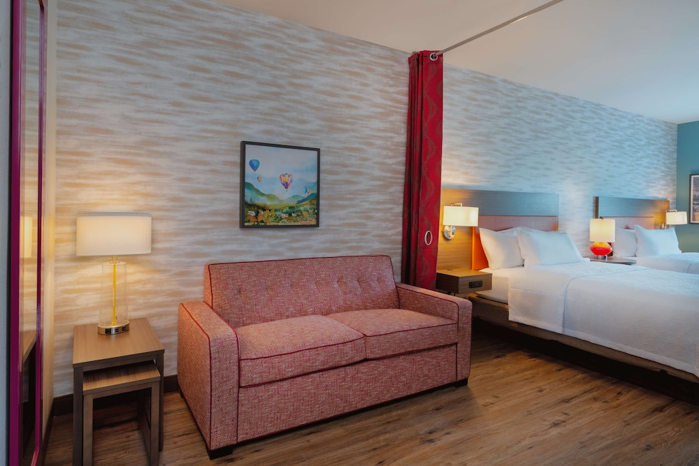 Studio Suite, 2 Queen Beds, Accessible, Bathtub - Photo 2