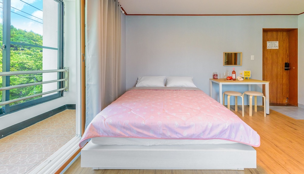 Room (Daecheongbong 302) photo 2