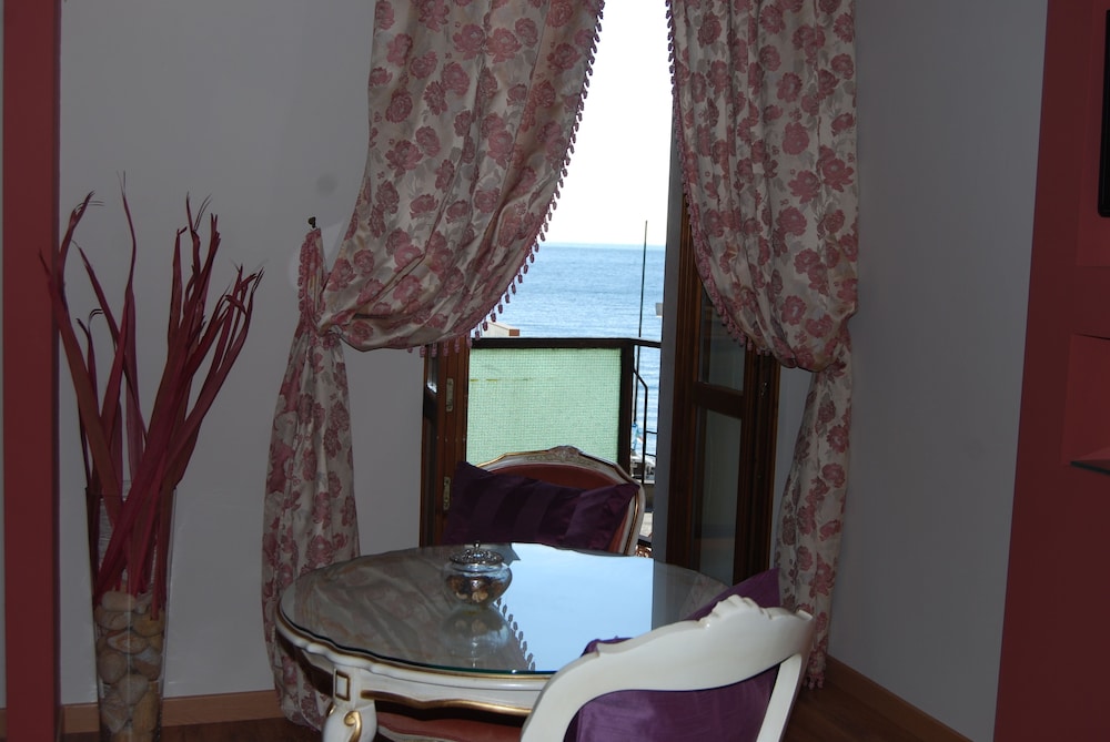Suite, Sauna, Lake View photo 2
