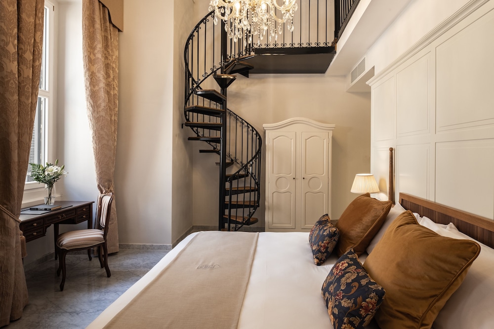 Family Suite, City View (Double or Twin)