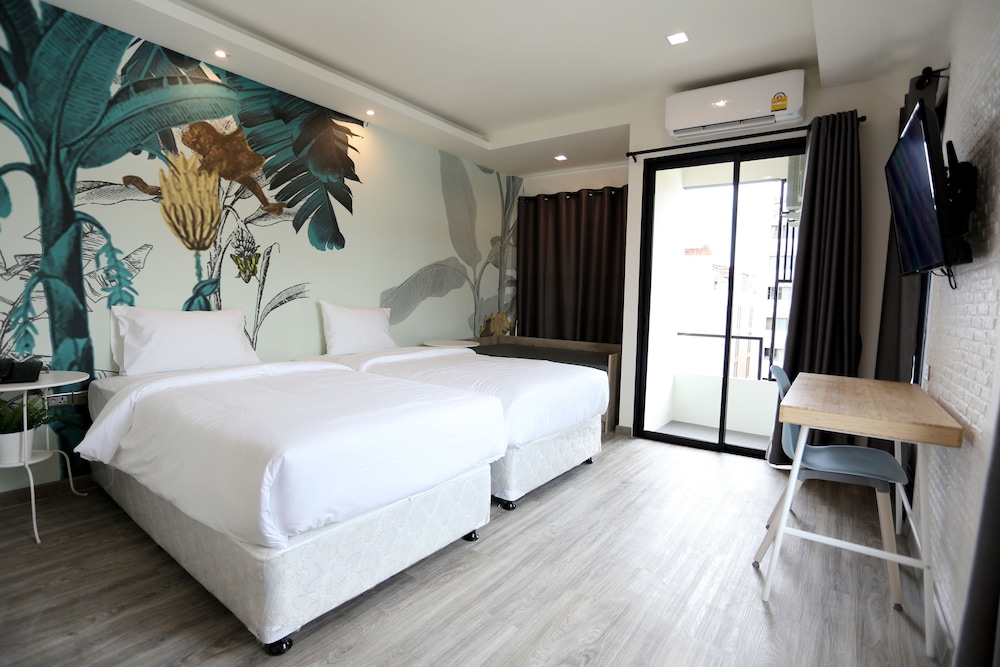 Deluxe Double Room photo 2