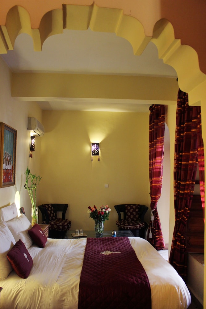 Superior Room - Photo 7